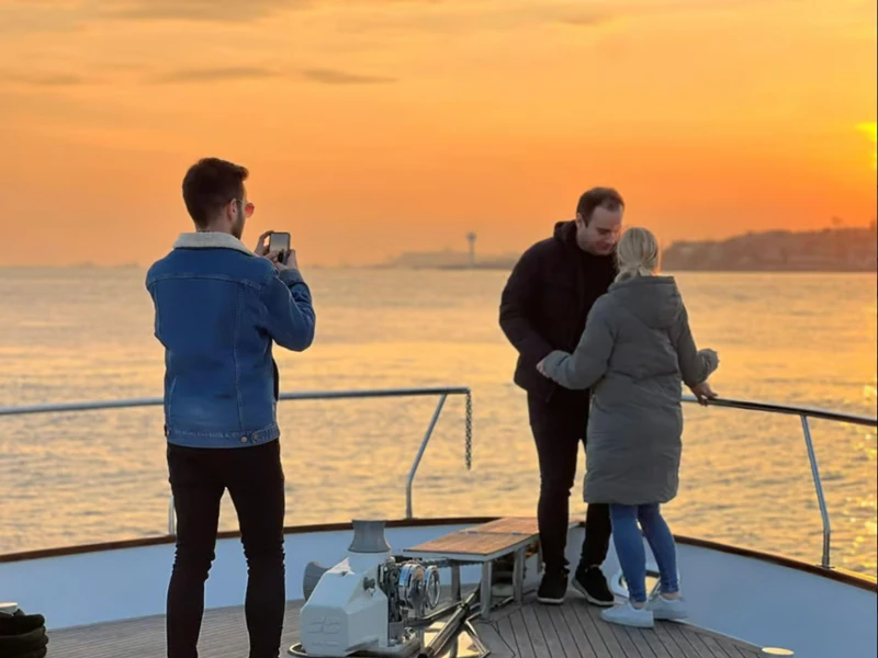 Daily sailings on the Bosphorus, since 2008.