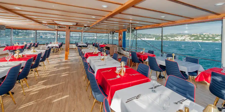 Istanbul Dinner Cruise With Private Table
