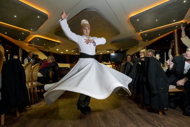 Bosphorus New Year's Eve Party Cruise Istanbul